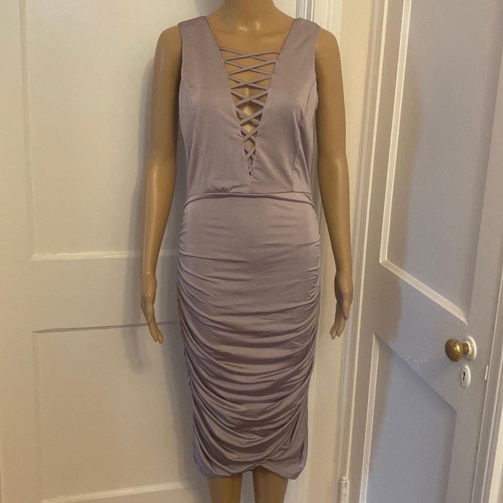 NWOT Lace Up Ruched Dress